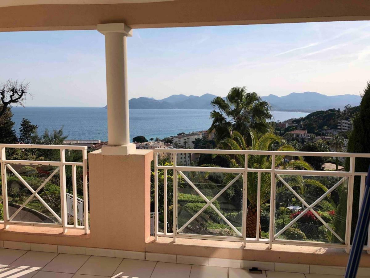 T2 Superbe Vue Mer Cannes Luaran gambar
